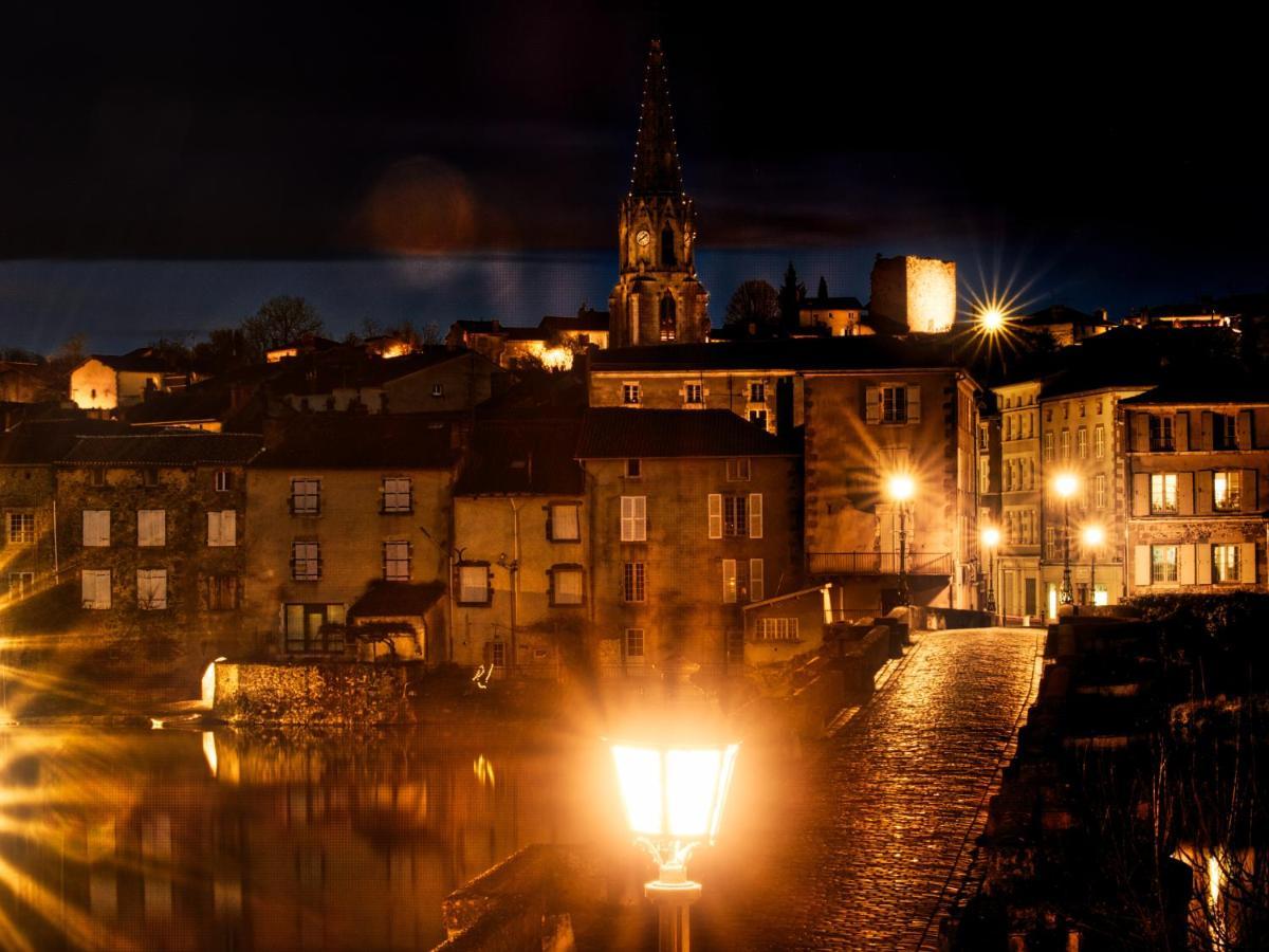 Pont Vieux Chambres D'Hotes Confolens Exterior foto